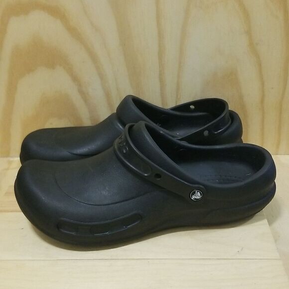 Crocs Non-Slip BISTRO Work Shoes Clogs Closed Toe Black Lock Mens size 13 - Picture 2 of 8